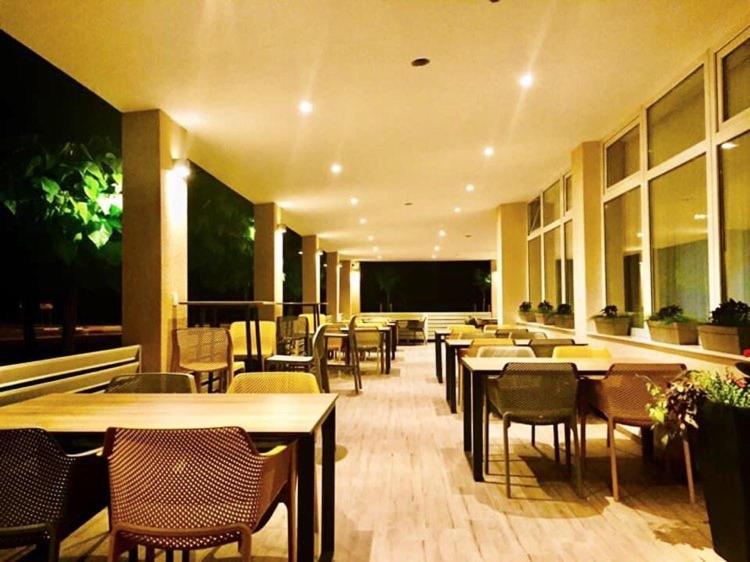 Hotel Restavracija In Prenocisca Carda Martjanci Exterior foto
